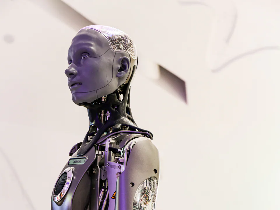 Humanoid robot technology on display in Shenzhen